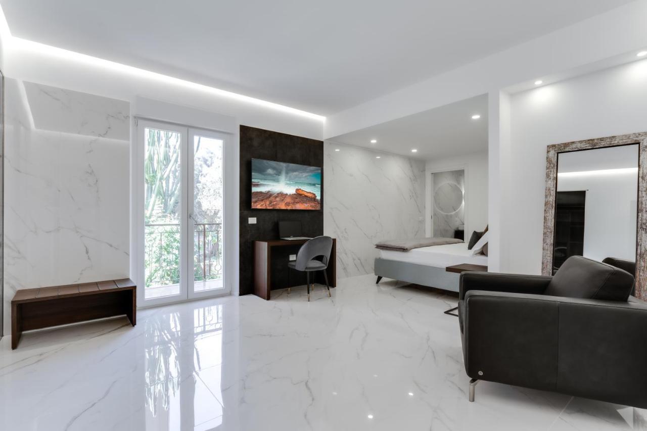 Caralis Suites Rooms كالياري المظهر الخارجي الصورة